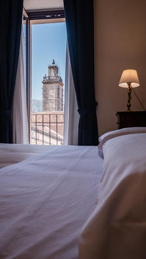 Palazzo Dei Pavoni, Relais Di Charme Bed & Breakfast L'Aquila Exterior photo